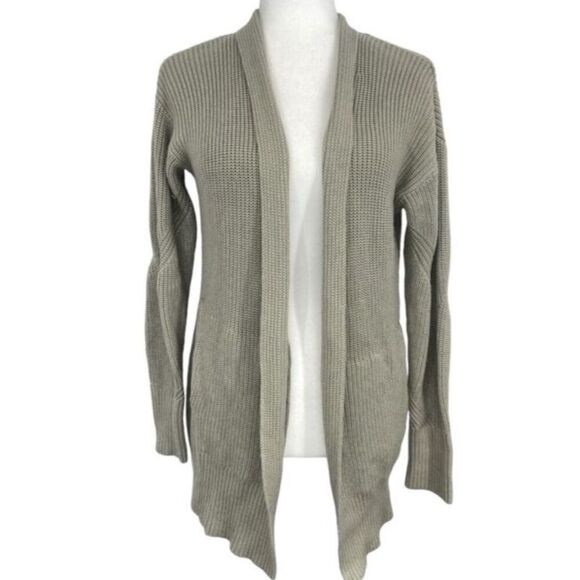 4- LULULEMON Cashlu WRAP sage green CARDIGAN SWEATER sz 4 - Picture 1 of 8